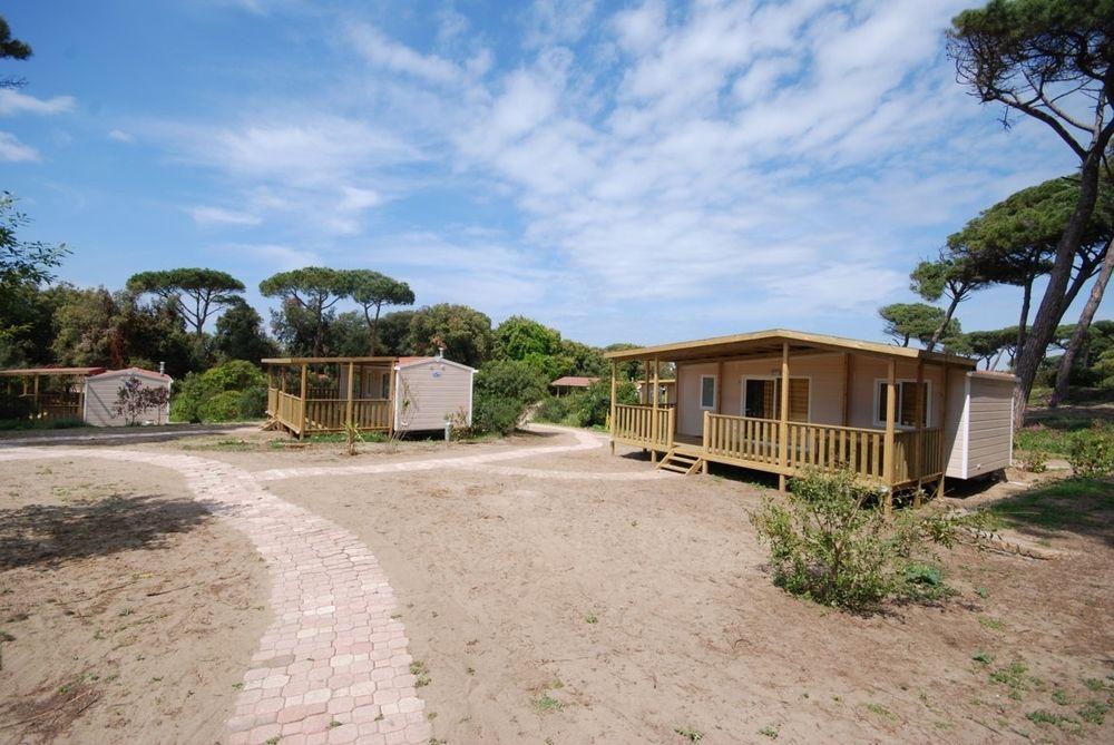 Parco Della Gallinara Aldeamento Turístico